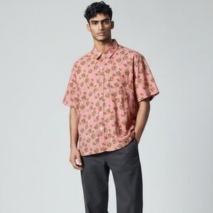 RF Brand MFG Button Down Shirt Men’s Large Pink Tourist Skull Print Short Sleeve